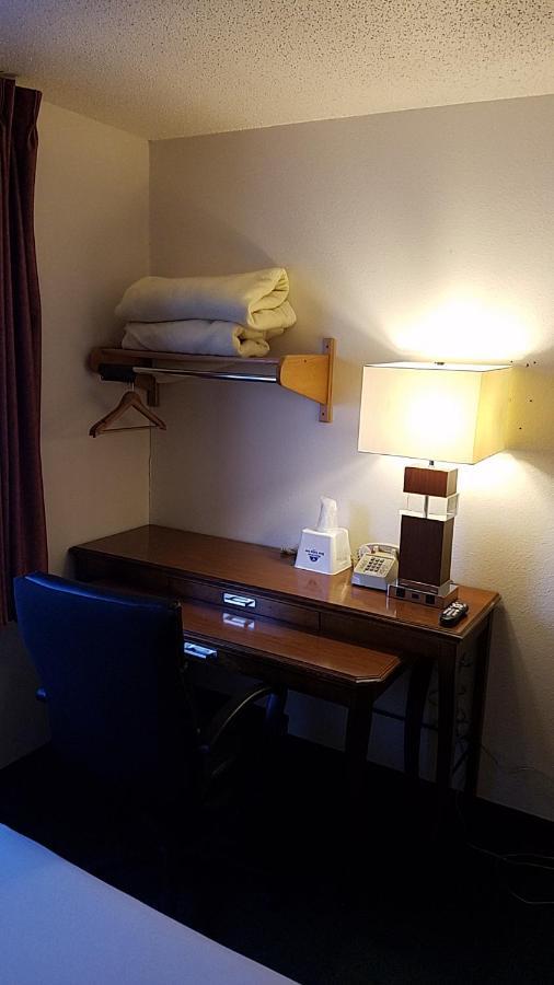 Americas Best Value Inn Zumbrota Εξωτερικό φωτογραφία