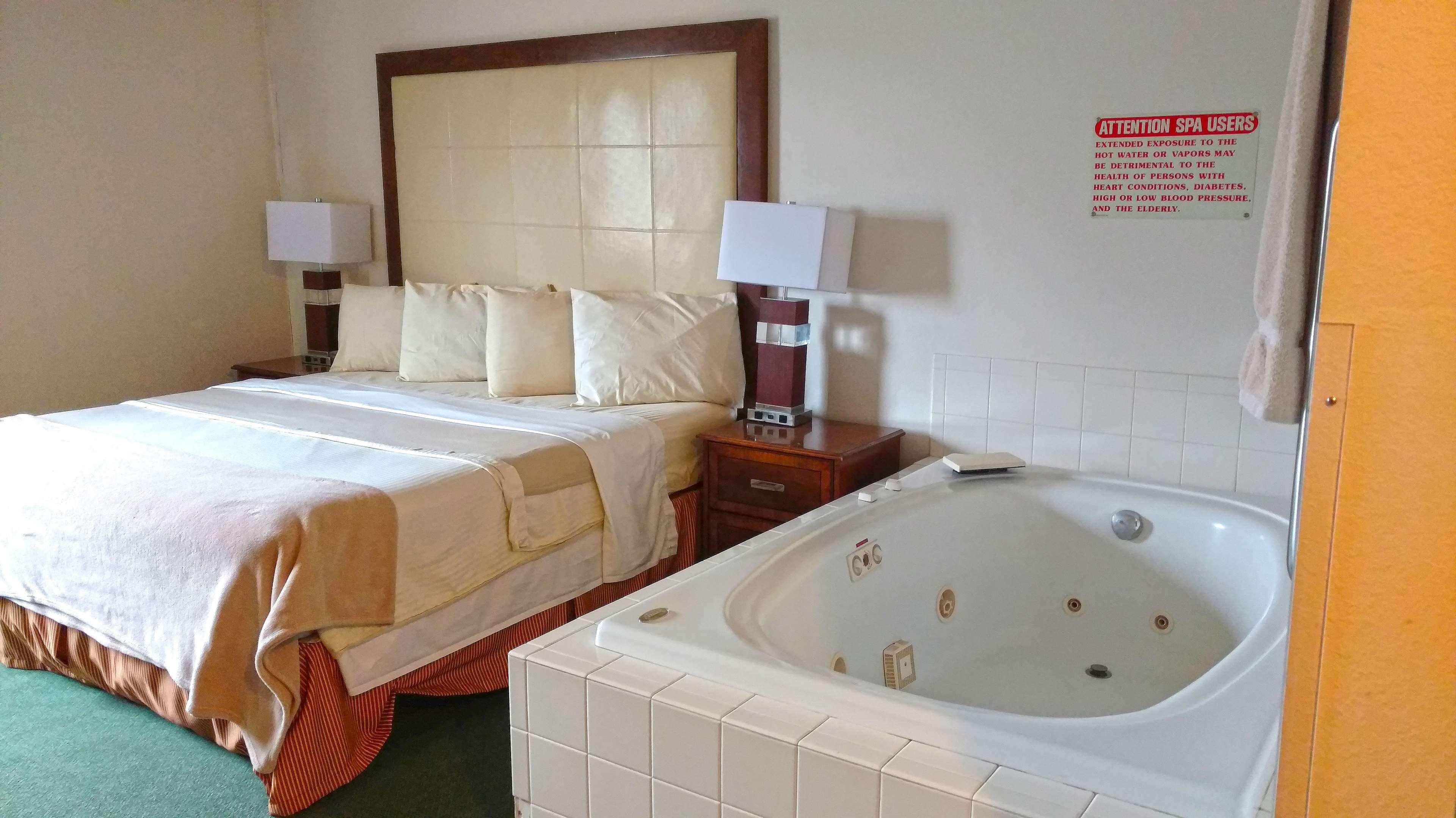 Americas Best Value Inn Zumbrota Εξωτερικό φωτογραφία