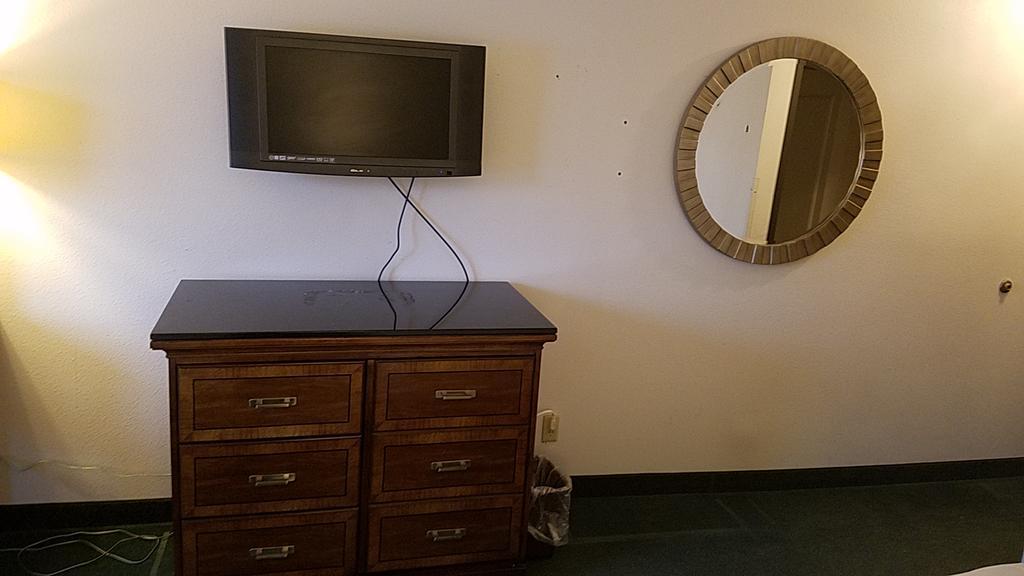 Americas Best Value Inn Zumbrota Εξωτερικό φωτογραφία